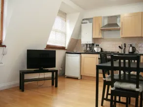 Jackson House - Image 5