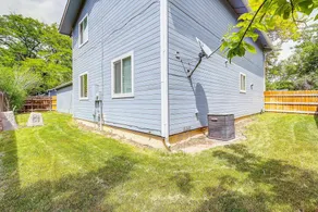 Ideally Located Westminster Home - Sleeps 13 - Image 5