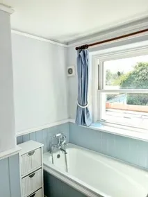 Captains Cottage - Image 5