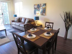 Next to Four Season Hotel, Luxury Apartment - Image 4