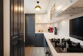 Charming Two Bedroom Apartment With A Garden - Image 2
