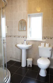 Inny Bay Bed and Breakfast - Image 2