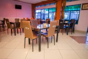 Viewers Park Hotel - Image 2