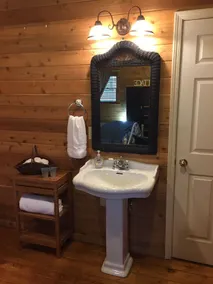 The Claiborne House Bed And Breakfast - Image 3