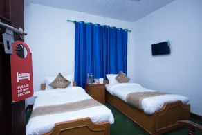 Hotel Lake Diamond - Image 2