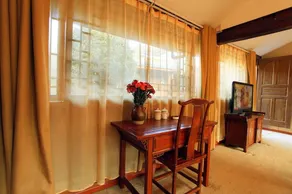 Huaqian Yuexia Inn Lijiang - Image 4