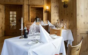 Hotel Engiadina - Image 4