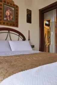 Rosa De Comares - Image 3