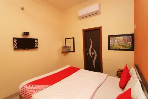 Hotel Cristal Park by OYO Rooms - Image 2