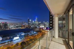 Gem Apartments Short Stay - Image 3