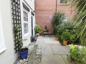 2 Wheatsheaf Yard - Image 5