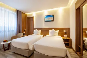 Merlot Hotel - Image 5