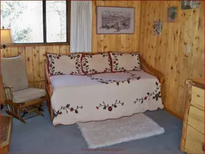 Kelly Place Bed and Breakfast / Retreat Center - Image 4