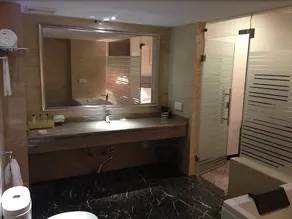 Kecheng Holiday Hotel - Image 2