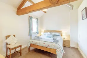 Jim's Barn - Image 4