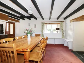 Westroose Farm House - Image 2