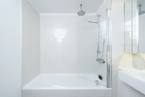 Stunning 1BR with Balcony in Zone 1! - Image 5