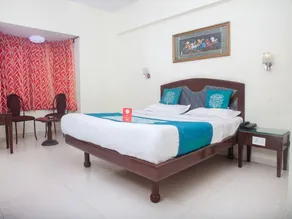 Hotel Nilgiris Inn - Image 2