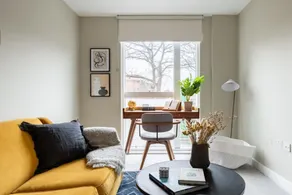 The Hoxton Docks - Modern & Bright 1BDR Flat With Study Room & Balcony - Image 2