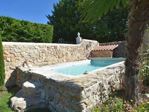 Quaint Holiday Home in Lorgues with Pool - Image 4