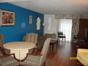 Charleston Grand Hotel - Image 3