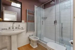 Tornabuoni Apartments - Image 2