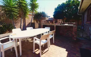 Sue's Bnb In Bothasig - Image 3