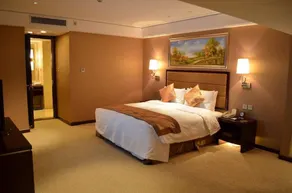 Grand Metropark North York Hotel Shenyang - Image 4