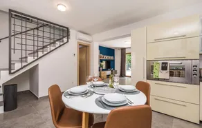 Nice Home in Zastenice With Wifi, 2 Bedrooms and Outdoor Swimming Pool - Image 3
