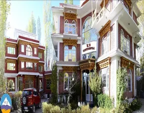 Hotel K2 Continental - Image 2