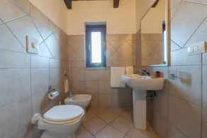 Gravina Resort - Image 2