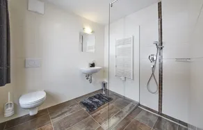 Appartement avec sauna - Image 2