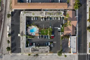 Vagabond Inn Ventura - Image 2