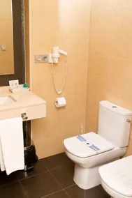 Aparthotel Plata - Image 4