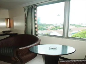 Losari Hotel Metro Makassar - Image 2