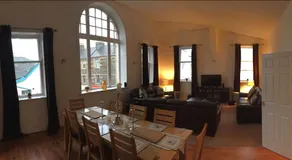 No 1 Bridge Street Apartment - Image 1