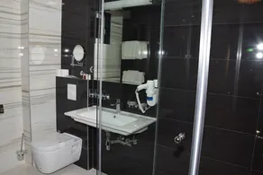 Hotel Elegance - Image 5