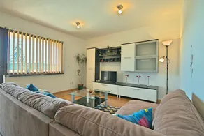 Apartment App Lukas - Image 3