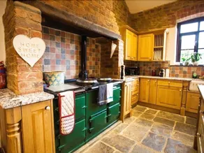 Waterbridge House - Image 2