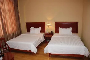 Hualing Hotel - Image 2
