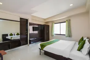 Mahalaxmi Executive By Treebo - Image 4