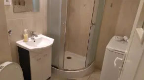 Apartamenty Varsovie Zelazna - Image 5