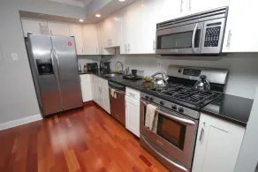 Renaissance Properties - 21 & Chestnut - Image 4