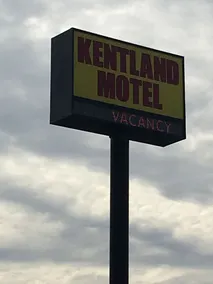 Kentland Motel - Image 3