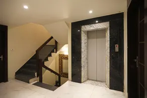 OYO 10277 Hotel Delux Golden - Image 4