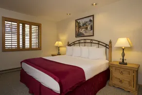 Cascade Village One Bedroom Condo by RedAwning - Image 2
