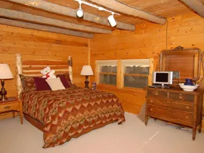Sunrise Lodge - Image 4