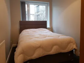 2 Bedroom Apartment Near the 3 Arena - Image 4