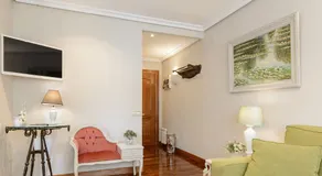 Charming Arguelles - Image 2