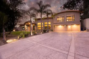 Modern & Chic Home in Oceanside w/ Heated Pool, Spa, & Fire Pit!   Moreno by AvantStay - Image 4